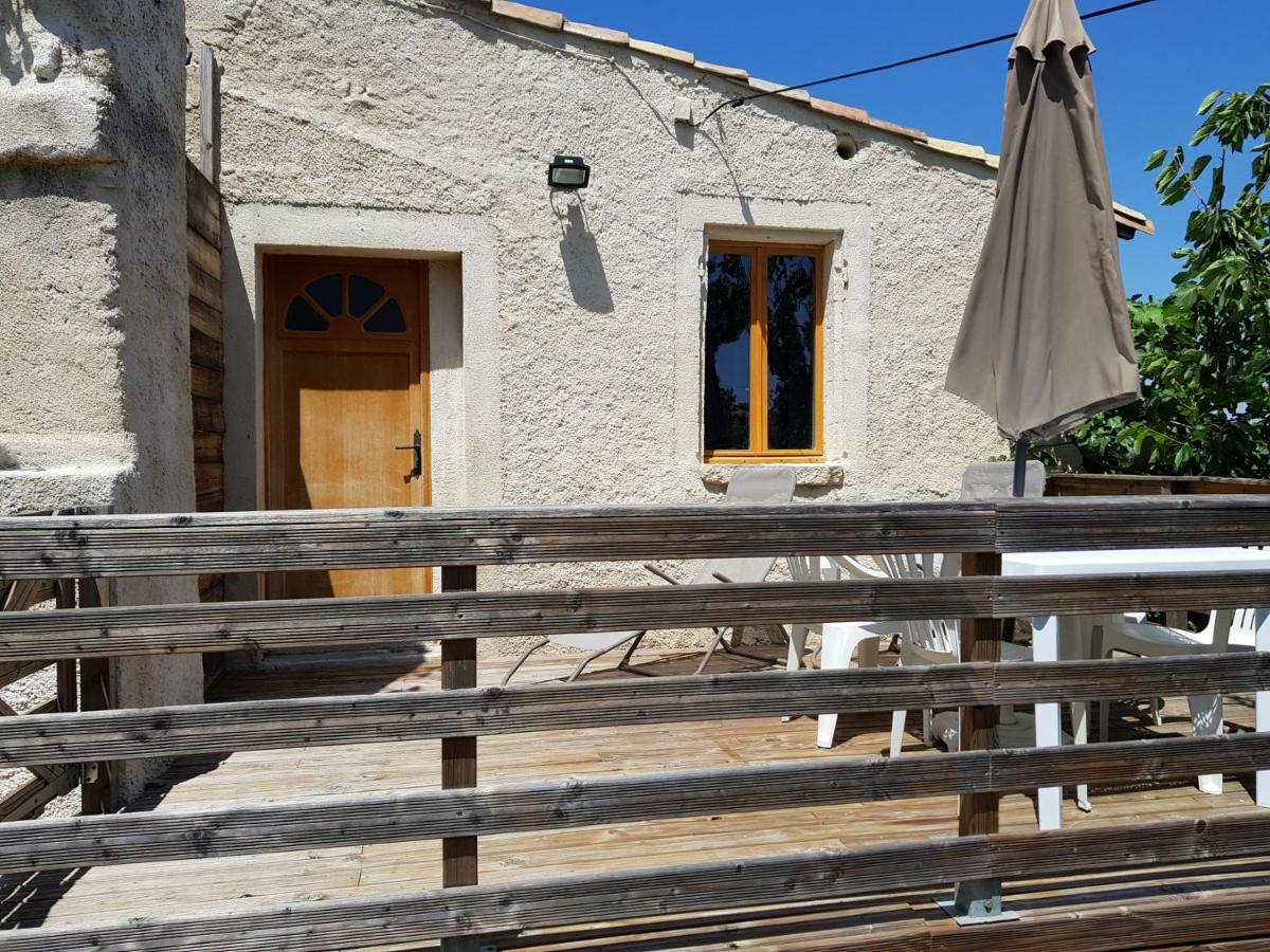 Chemin De La Carquette Διαμέρισμα Meynes Εξωτερικό φωτογραφία